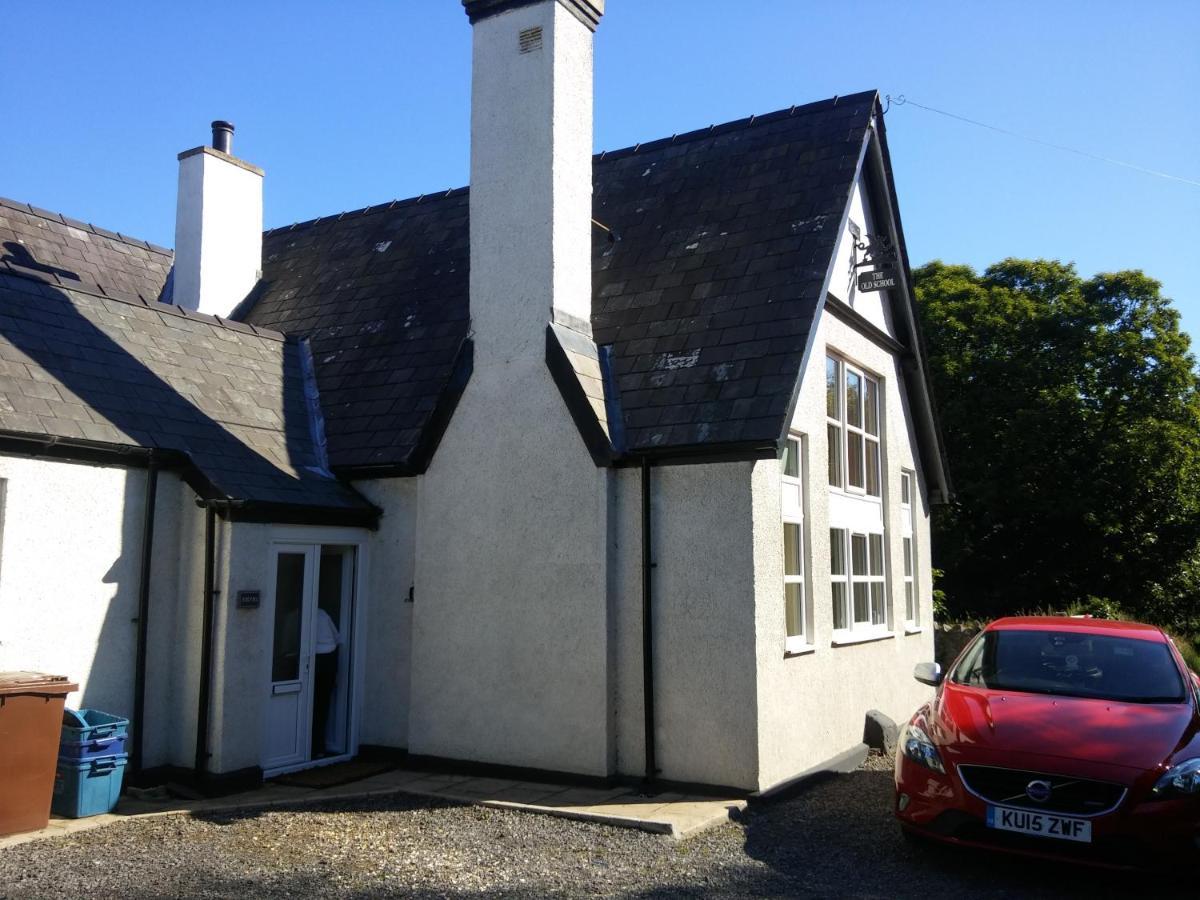 קרנארפון The Old School Caeathro, Snowdon, Eryri And Yr Wydffa Cottages מראה חיצוני תמונה