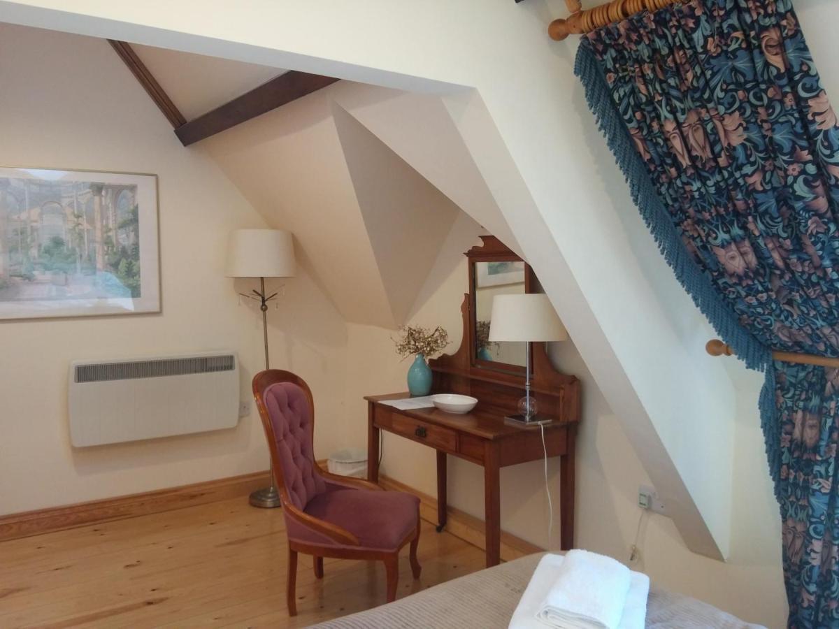 קרנארפון The Old School Caeathro, Snowdon, Eryri And Yr Wydffa Cottages מראה חיצוני תמונה