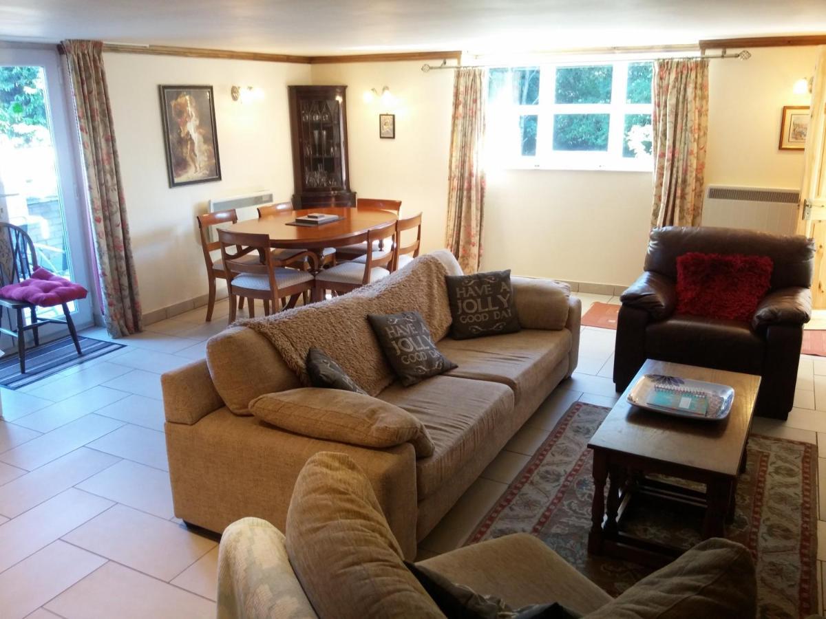 קרנארפון The Old School Caeathro, Snowdon, Eryri And Yr Wydffa Cottages מראה חיצוני תמונה