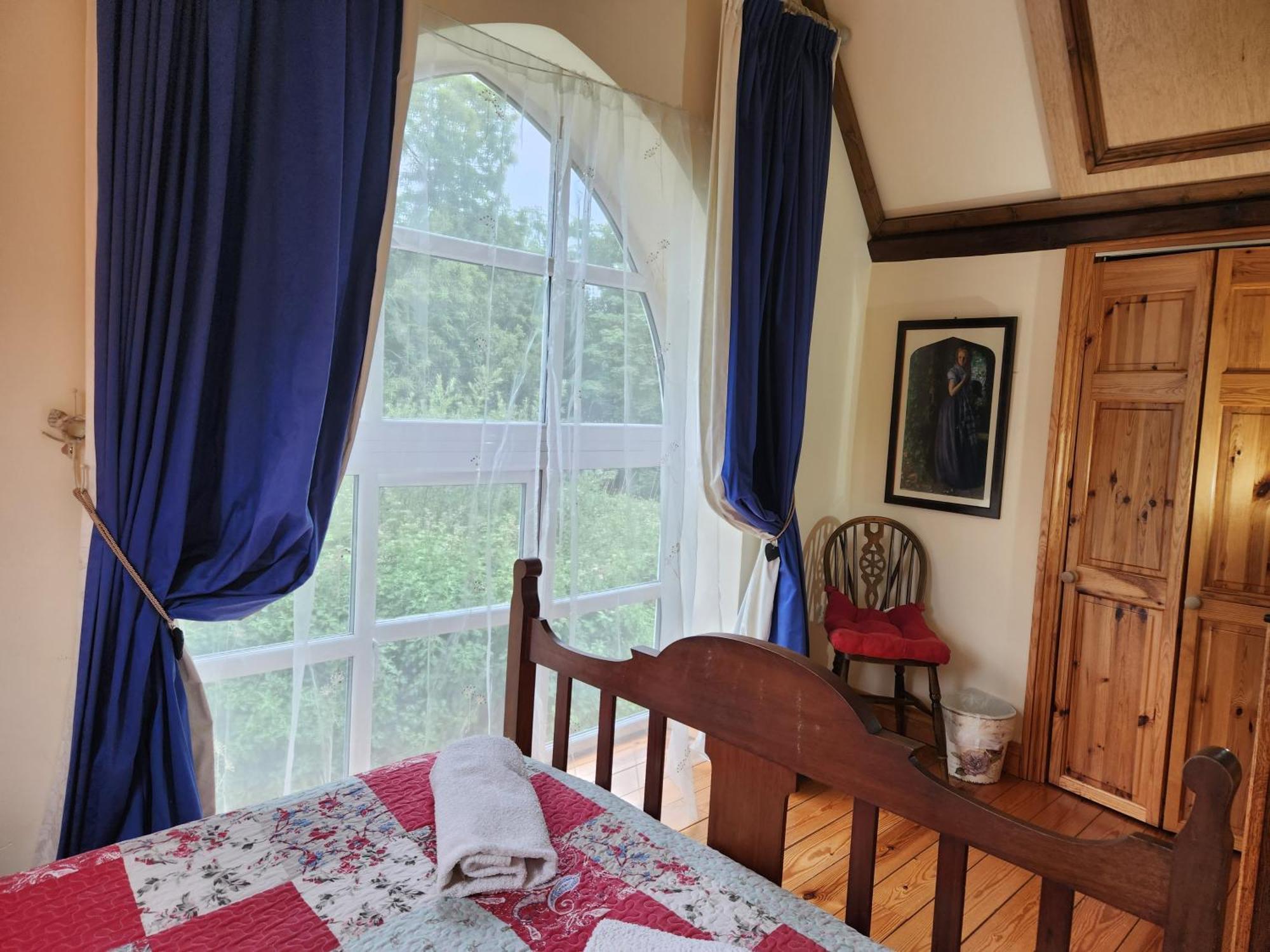 קרנארפון The Old School Caeathro, Snowdon, Eryri And Yr Wydffa Cottages חדר תמונה